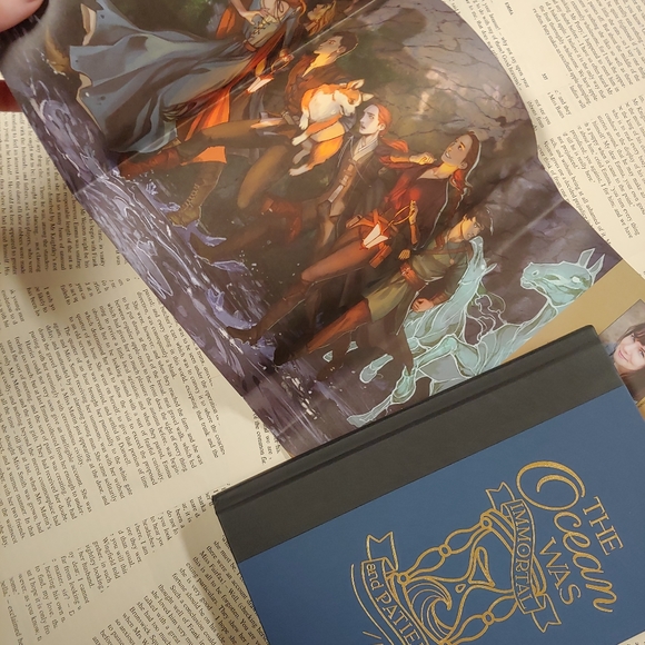 The Drowned Woods (Exclusive OwlCrate Edition) - Picture 3 of 7